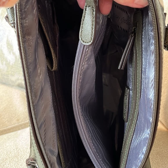 Vera Wang 👜 Handbag~LIKE NEW! - Picture 7 of 8
